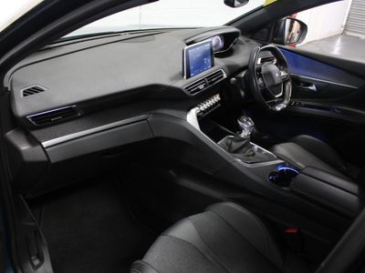 2020 Peugeot 5008