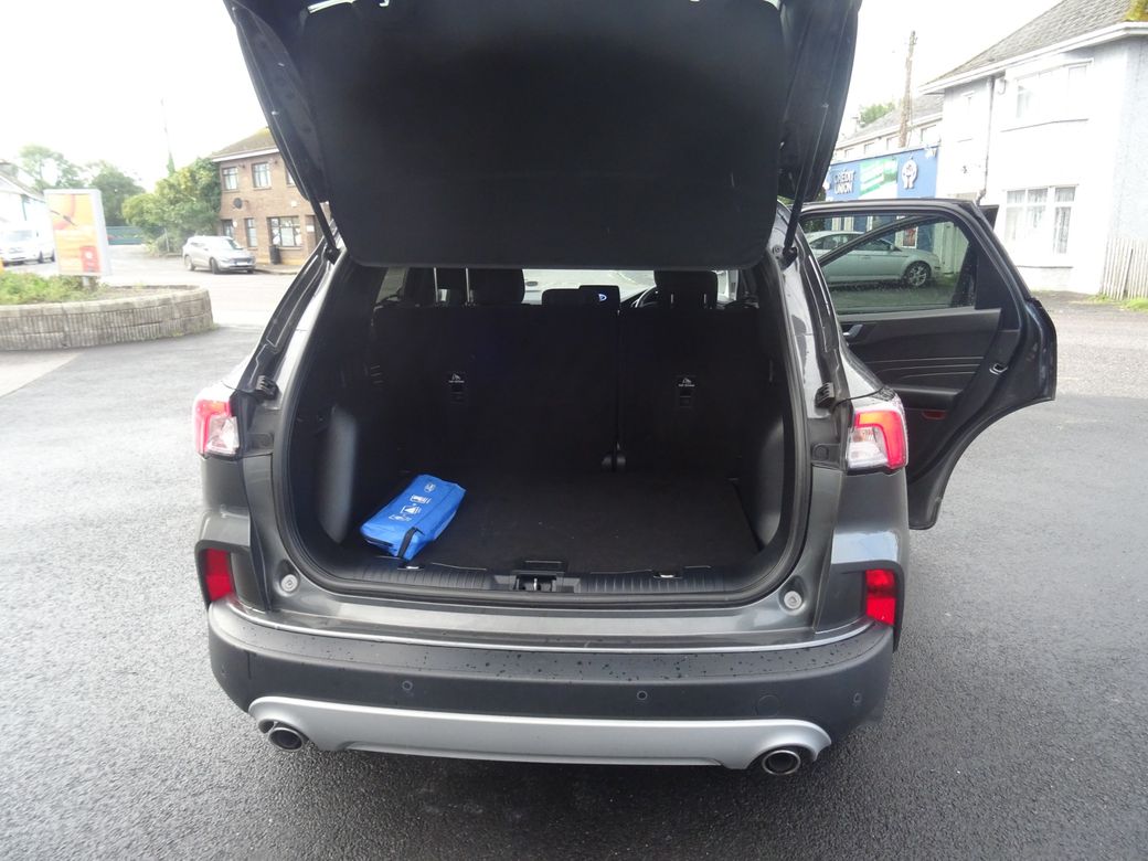 2022 Ford Kuga