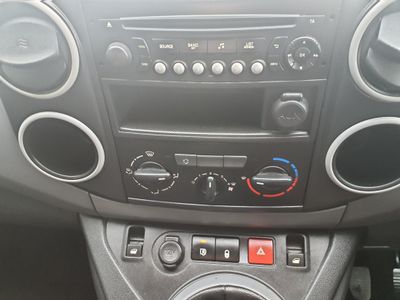 2017 Peugeot Partner