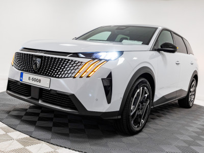 2027 Peugeot 5008