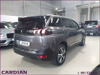 2023 Peugeot 5008