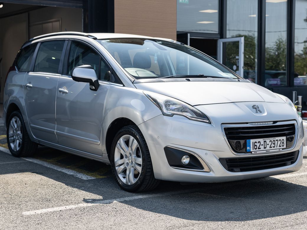 2016 Peugeot 5008