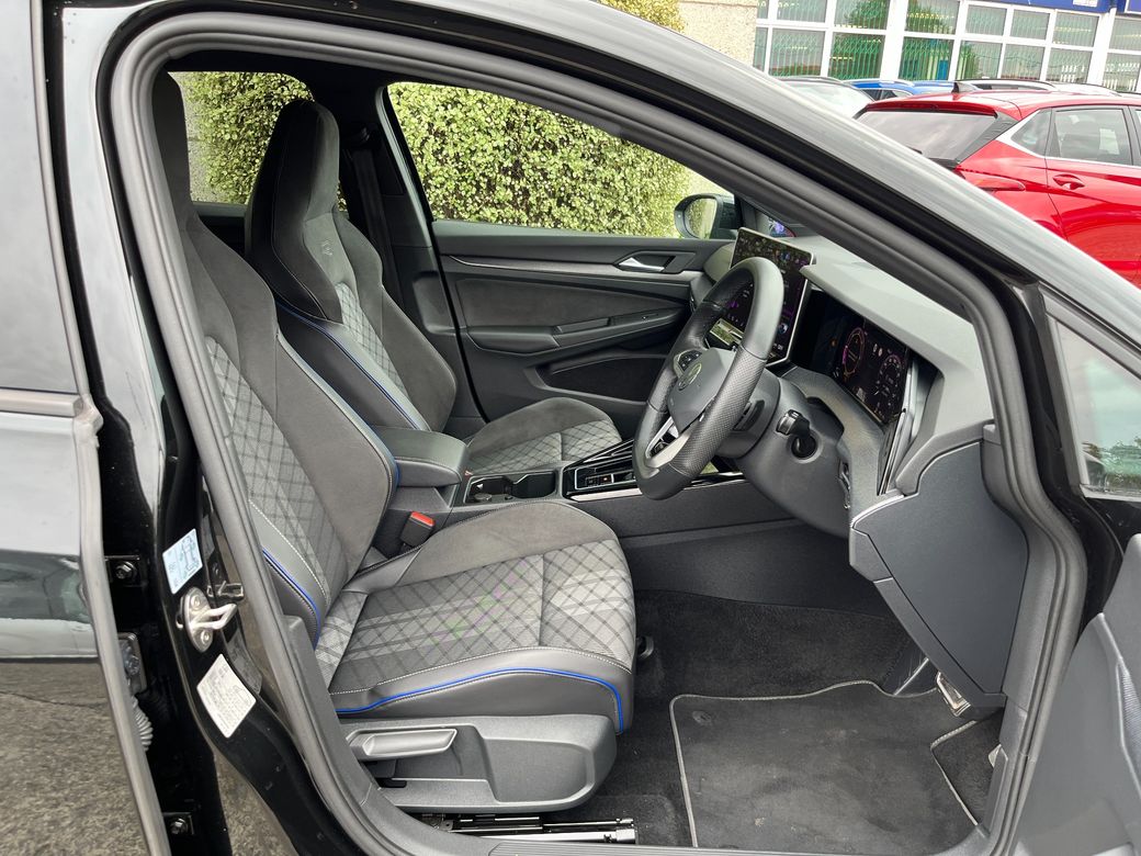 2024 Volkswagen Golf
