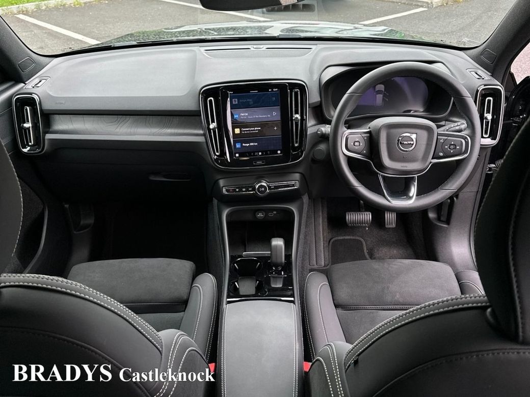 2024 Volvo XC40