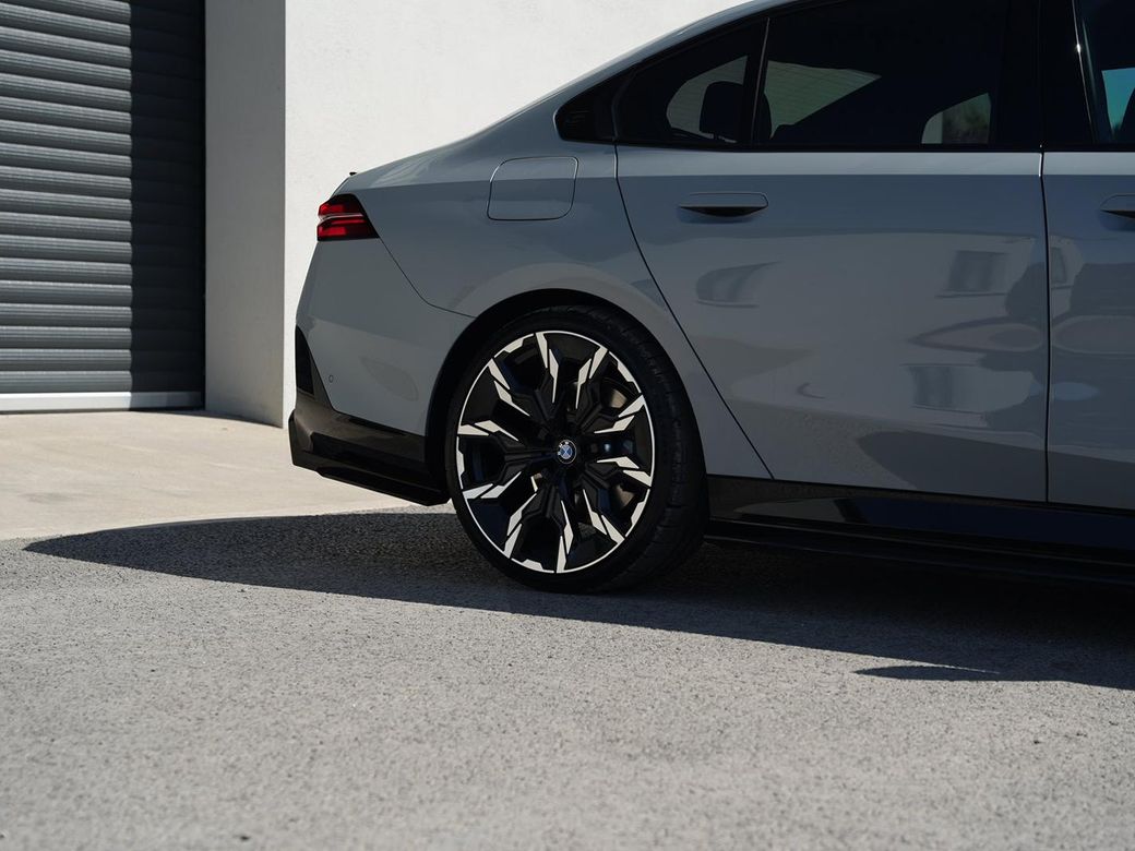 2025 BMW 5 Series