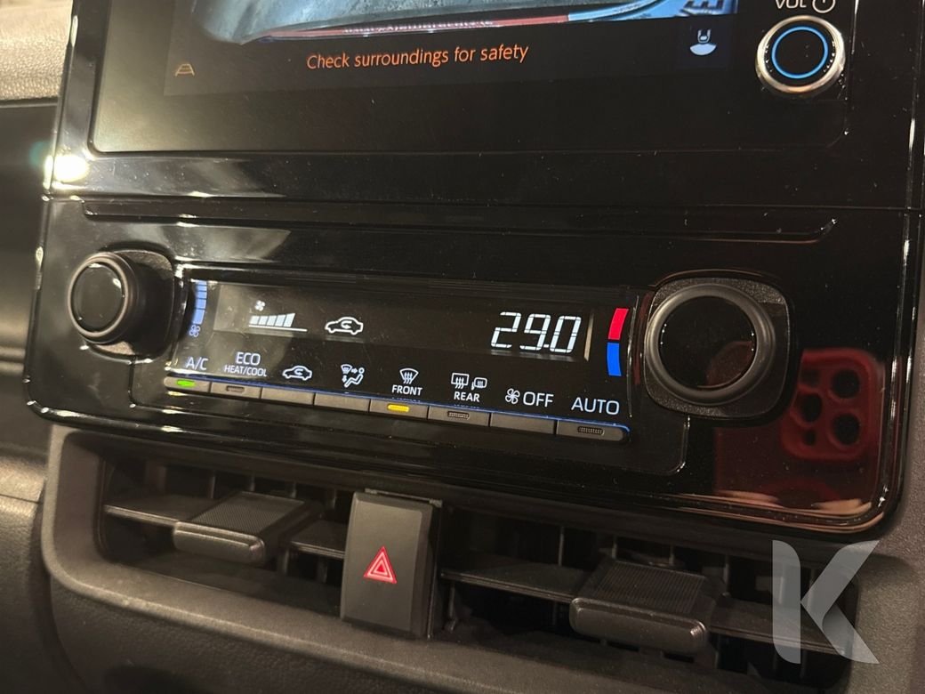 2023 Toyota Sienta