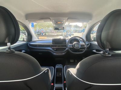 2025 Fiat 500e