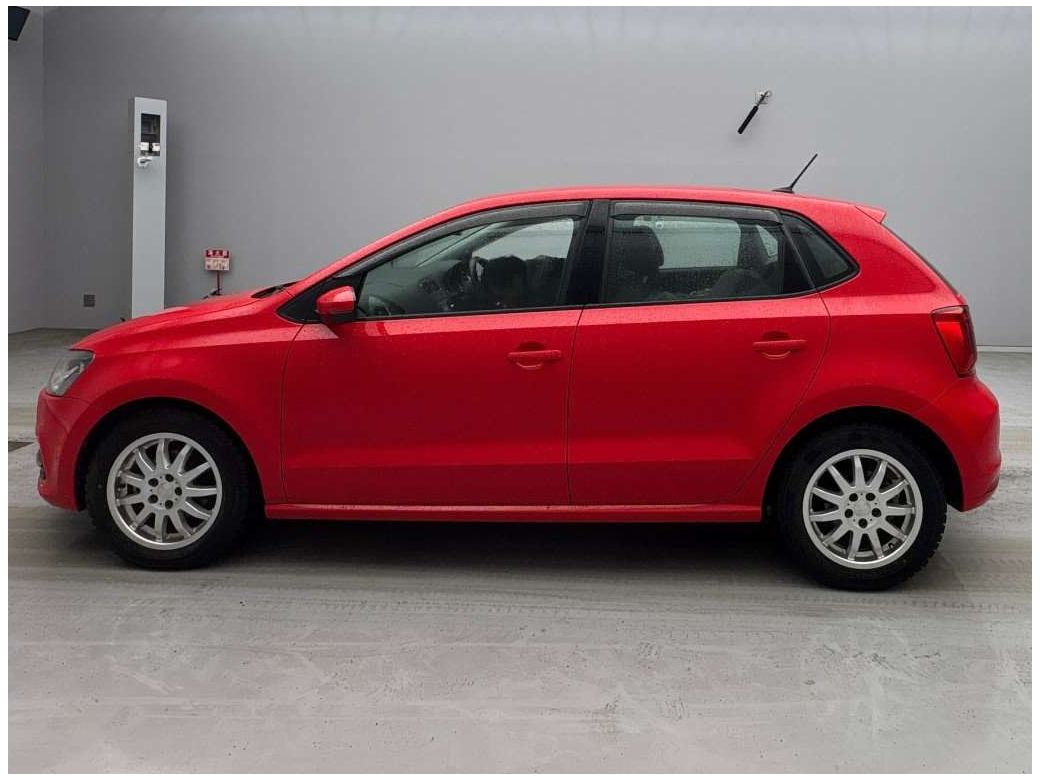 2016 Volkswagen Polo