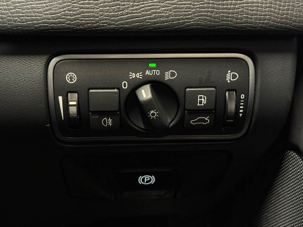 2015 Volvo XC60