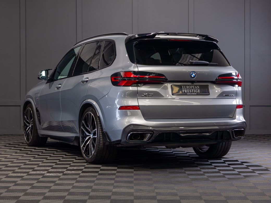 2023 BMW X5