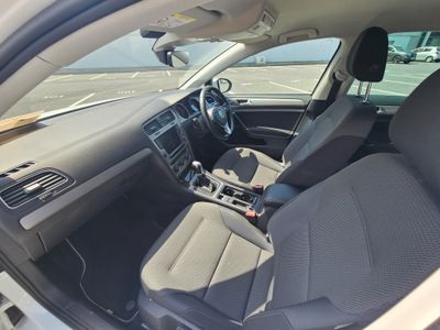 2017 Volkswagen Golf