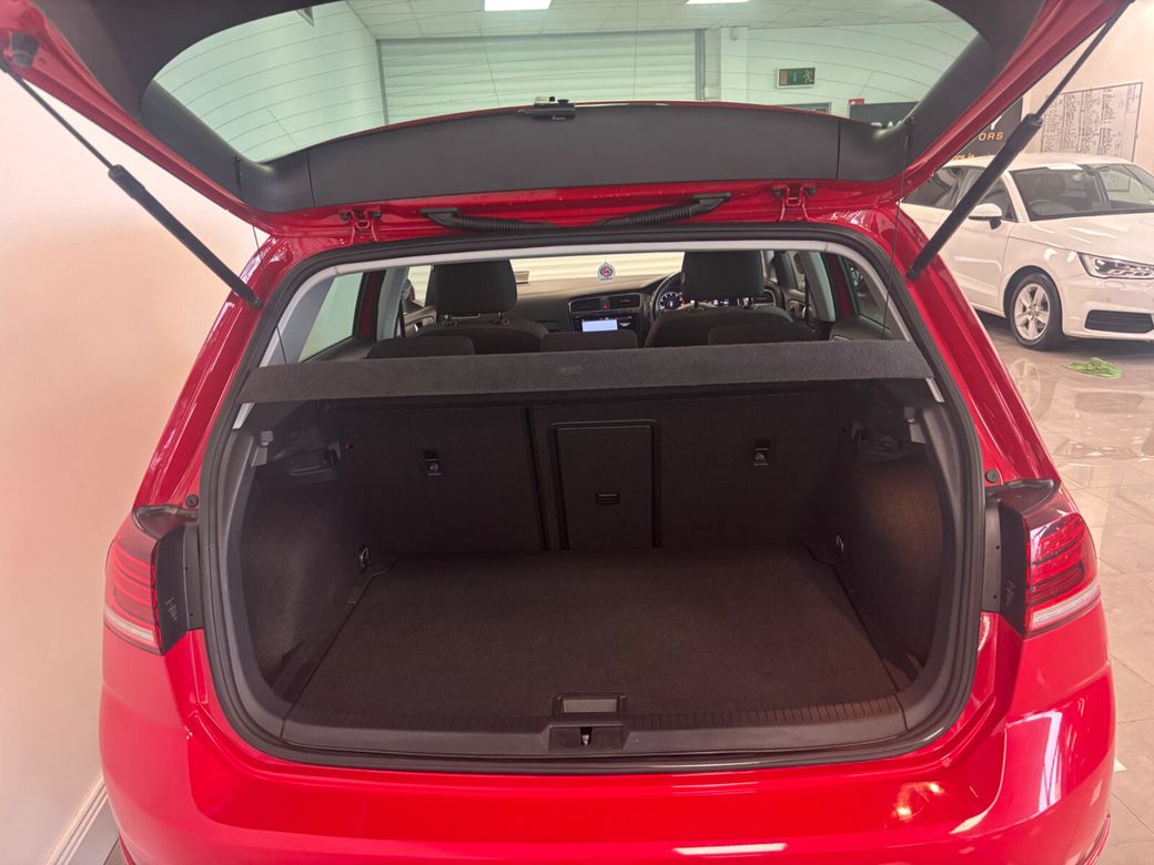 2019 Volkswagen Golf