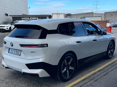 2022 BMW iX