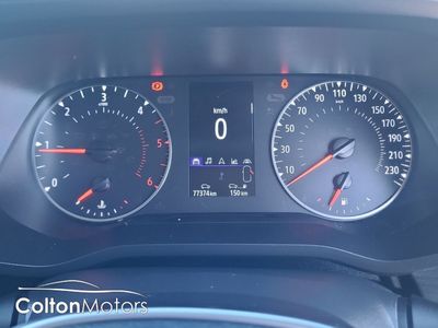 2022 Renault Trafic