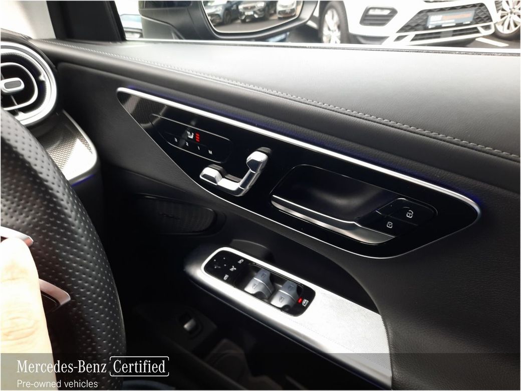 2024 Mercedes-Benz GLC Class
