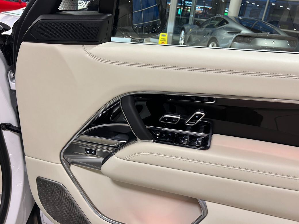 2025 Land Rover Range Rover