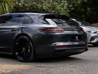 2019 Porsche Panamera