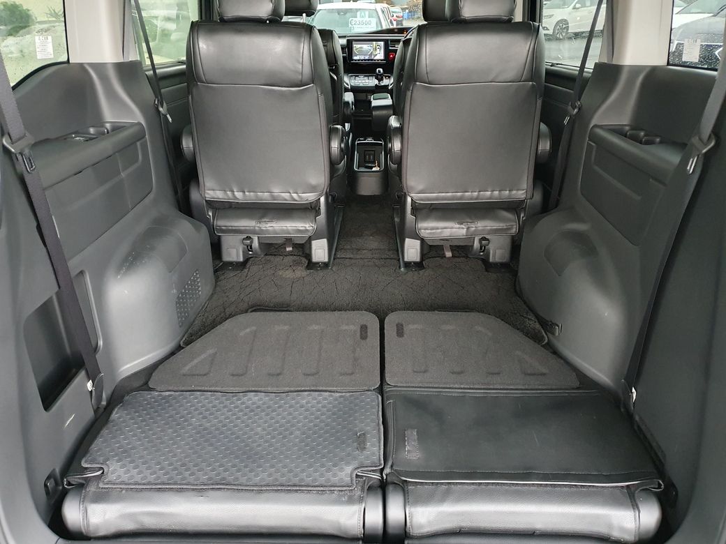 2017 Honda Stepwagon