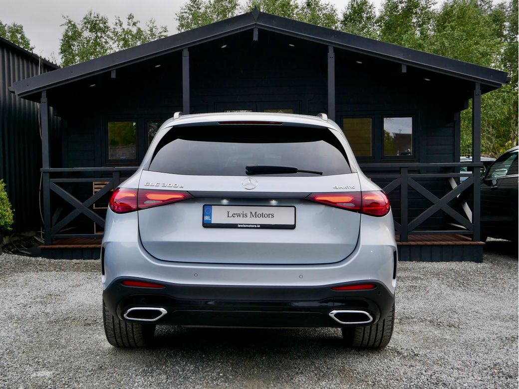 2025 Mercedes-Benz GLC Class