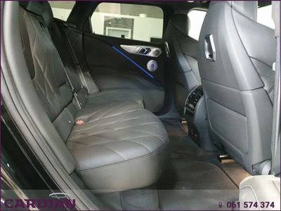 2025 BMW XM
