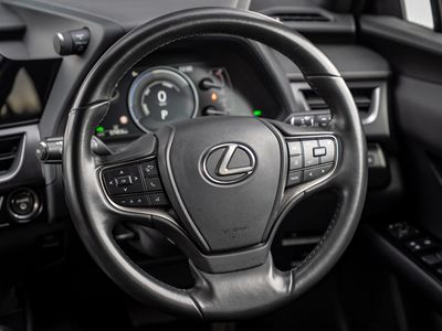 2023 Lexus UX 250H