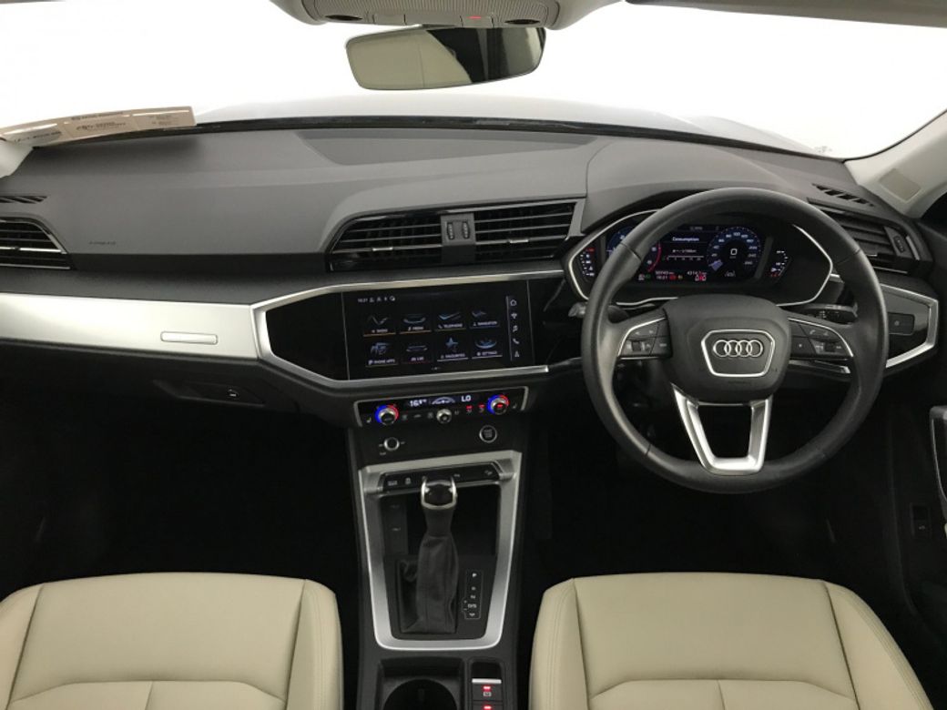 2023 Audi Q3