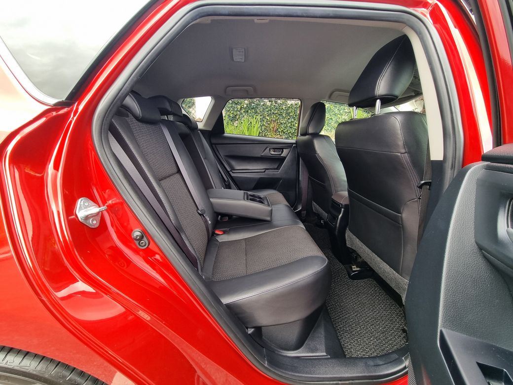 2016 Toyota Auris