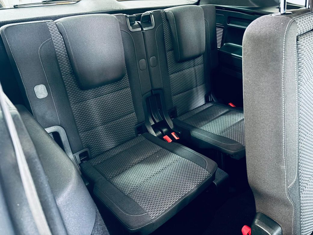 2016 Volkswagen Touran