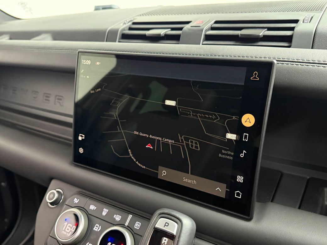 2025 Land Rover Defender