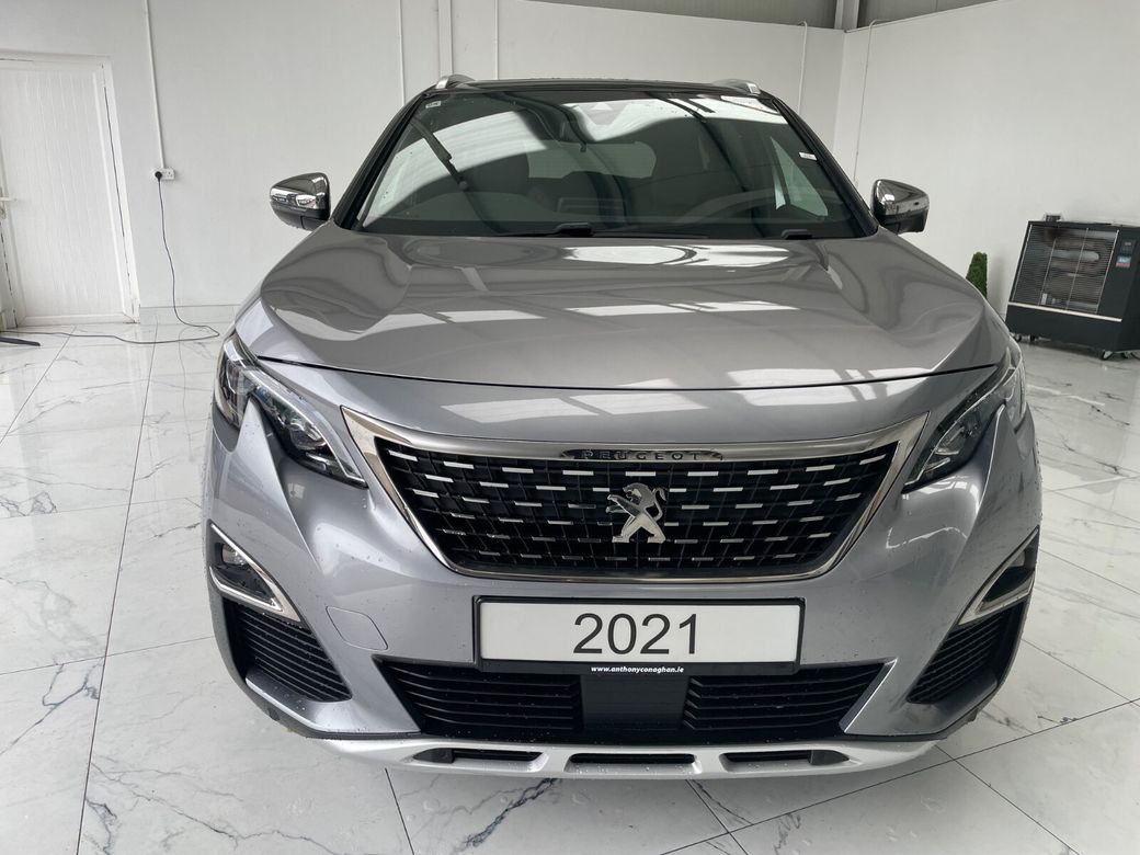 2021 Peugeot 5008