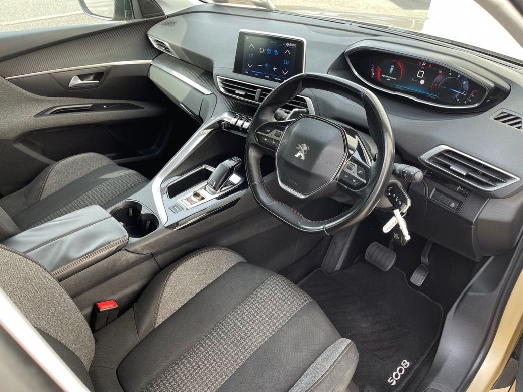 2018 Peugeot 5008