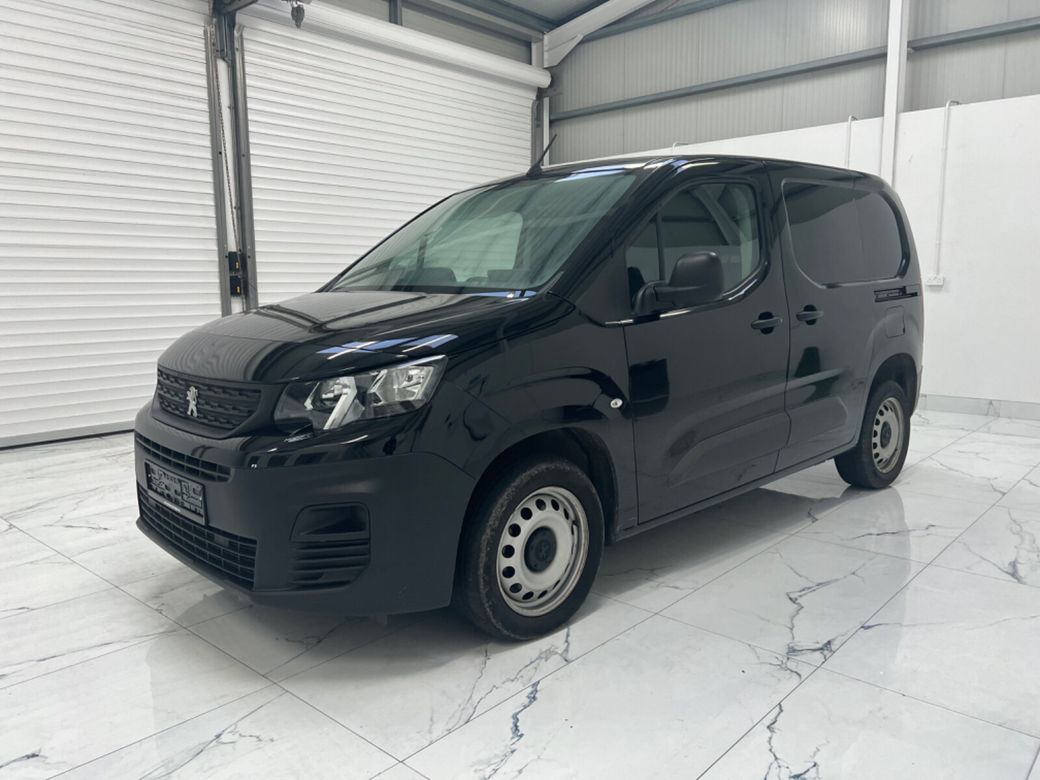 2023 Peugeot Partner