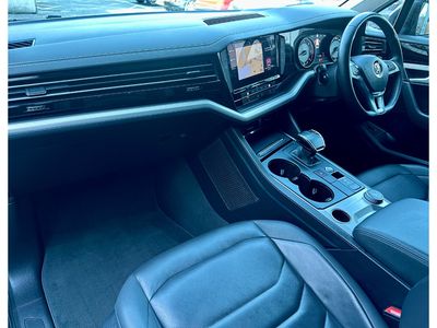 2019 Volkswagen Touareg