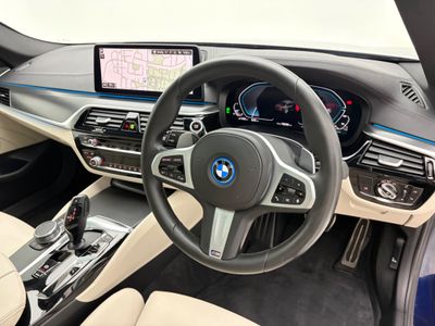 2021 BMW 5 Series