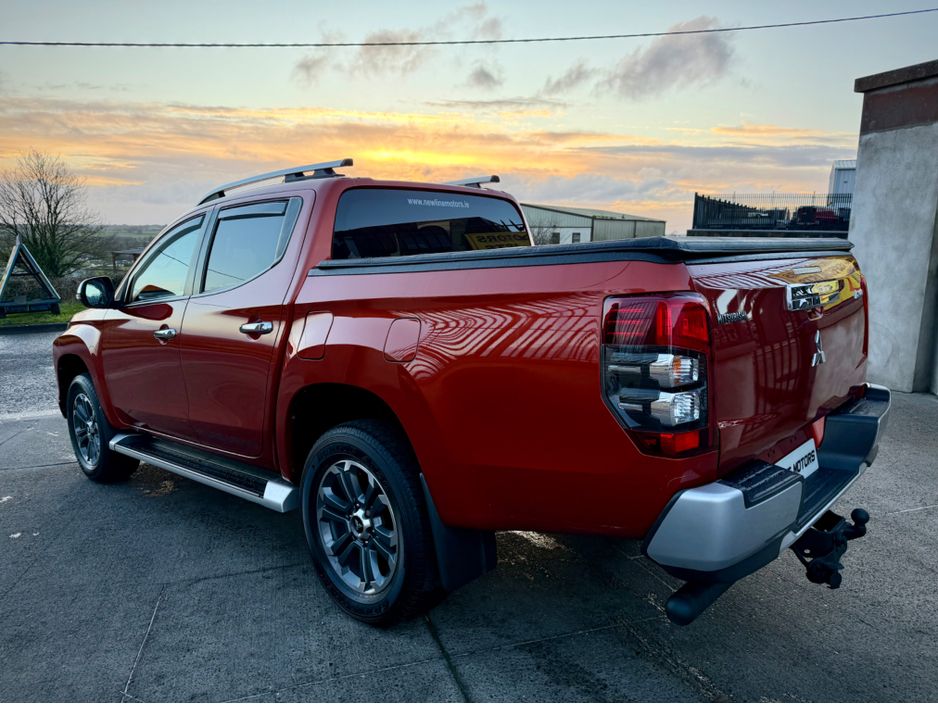 2021 Mitsubishi L200