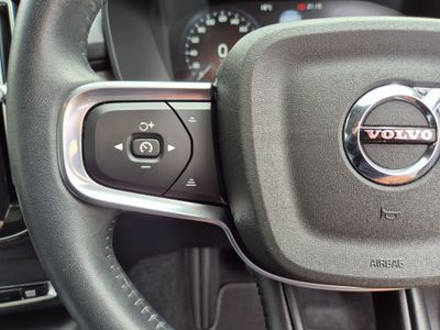 2020 Volvo XC40