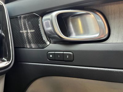 2021 Volvo XC40