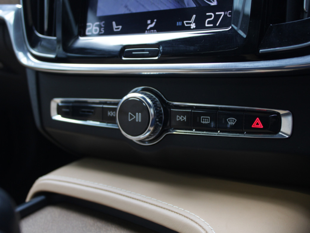 2019 Volvo V90