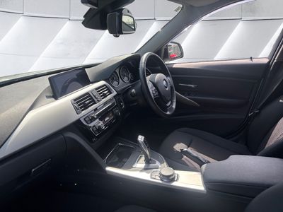 2017 BMW 320