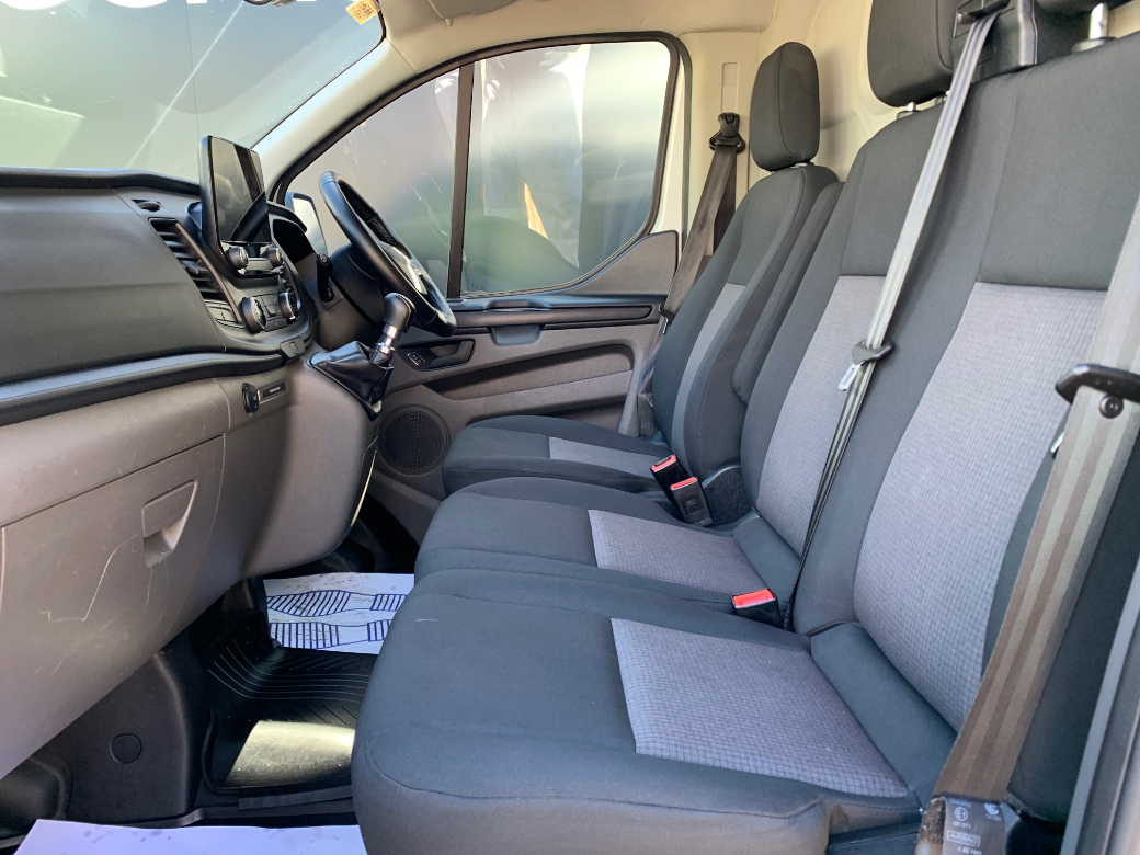 2022 Ford Transit Custom