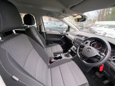 2016 Volkswagen Touran