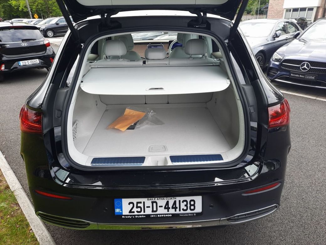 2025 Mercedes-Benz EQE