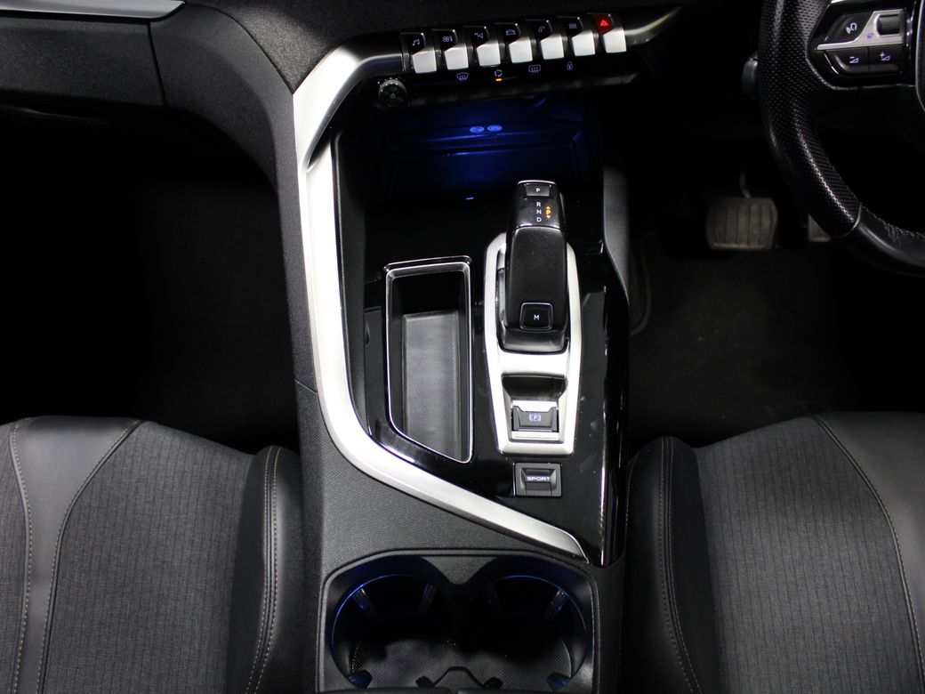 2020 Peugeot 3008