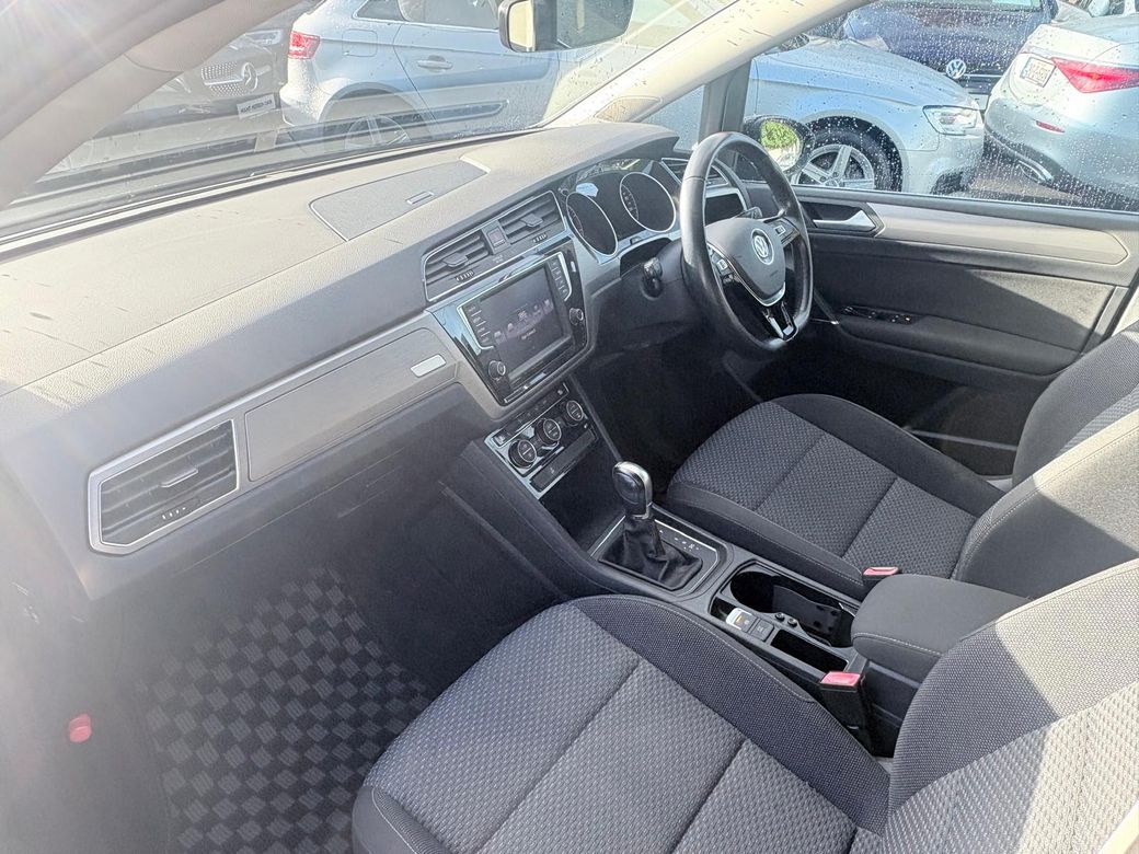 2017 Volkswagen Touran