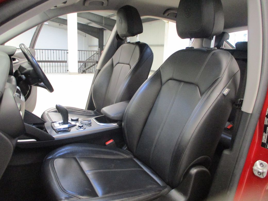 2021 Alfa Romeo Stelvio