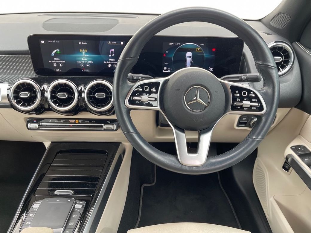 2022 Mercedes-Benz GLB Class