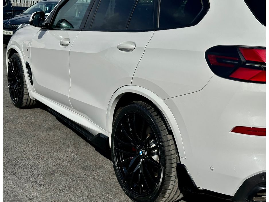 2023 BMW X5