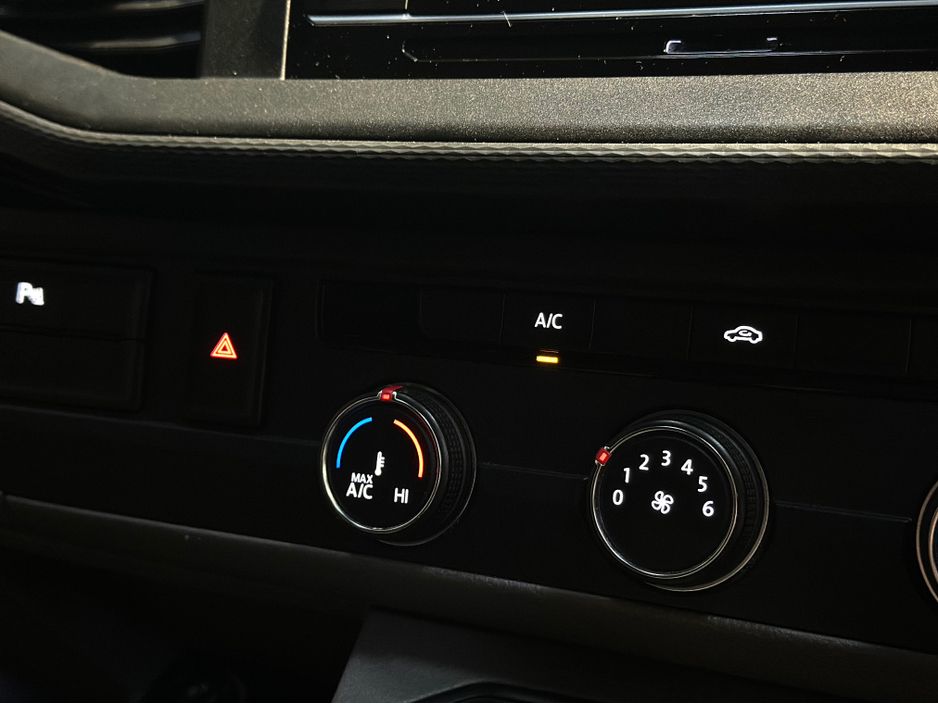 2021 Volkswagen Transporter