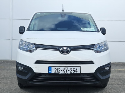 2021 Toyota Proace