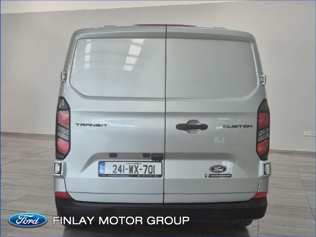 2024 Ford Transit Custom